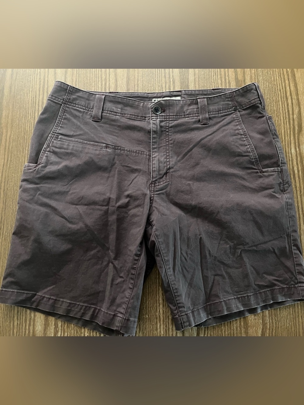 5.11 Tactical Men's Shorts Maroon size 34